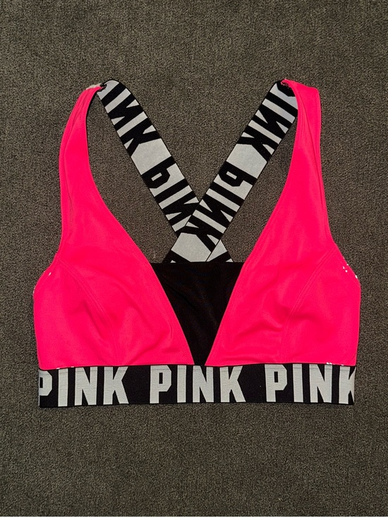 PINK Victoria's Secret Other - Ultimate Cross Back Sports Bra / Bralette